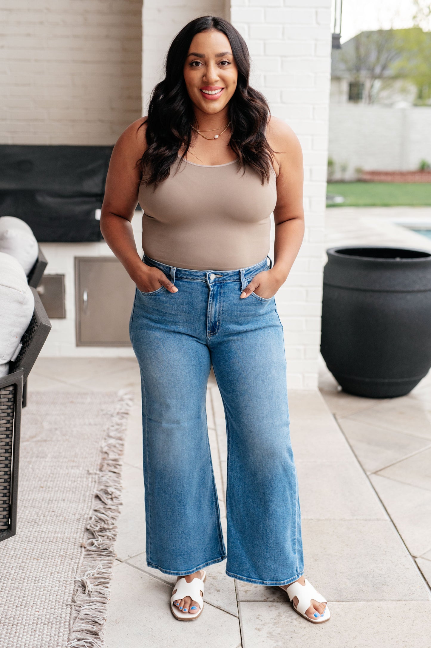 Hayes High Rise Wide Leg Crop Jeans - FamFancy Boutique