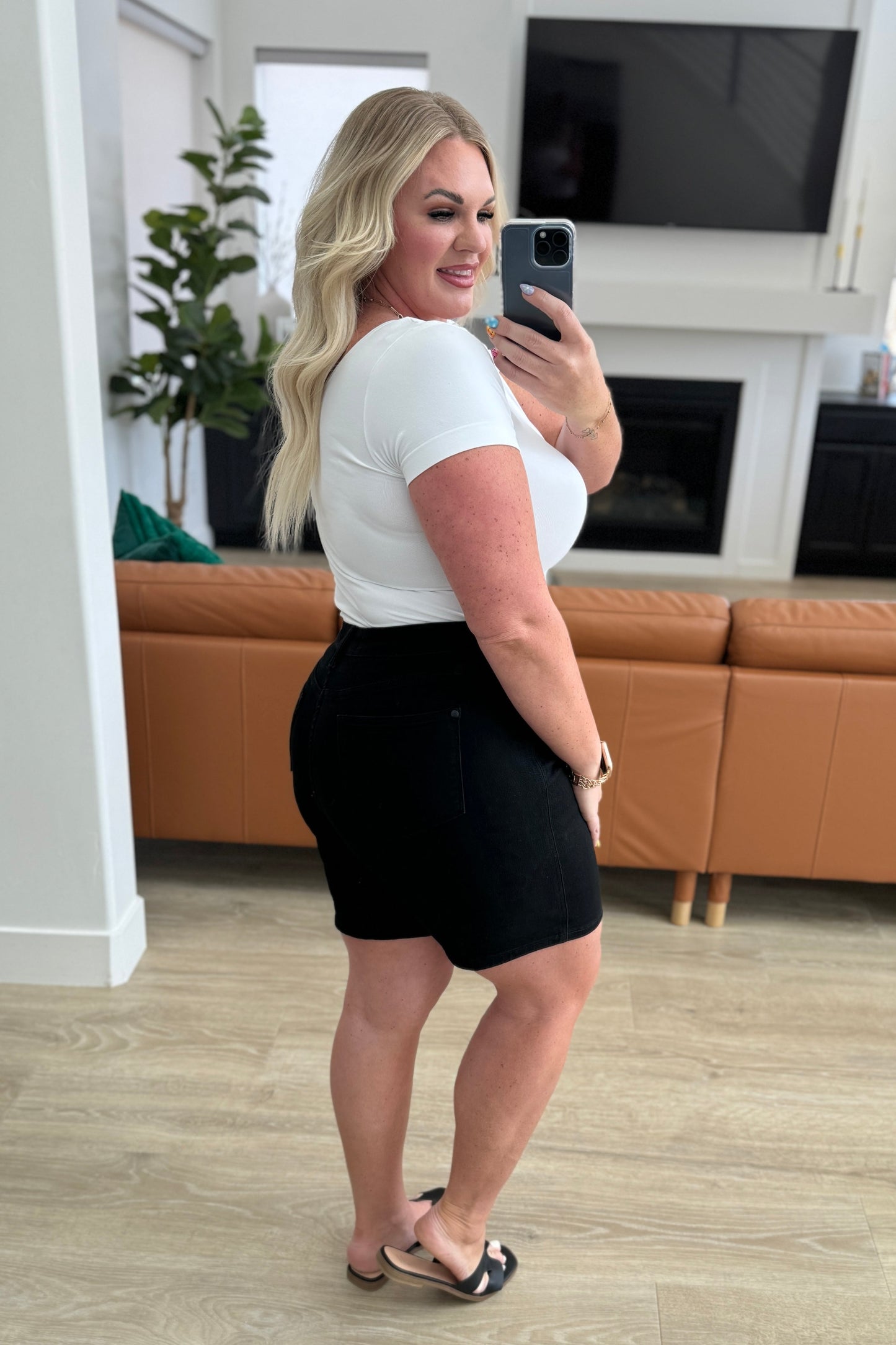 Ava High Rise Control Top Cuffed Shorts in Black - FamFancy Boutique