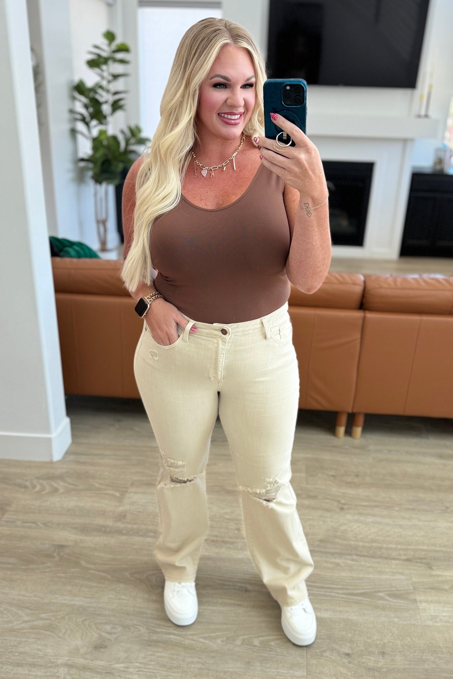 Selena High Rise Distressed 90's Straight Jeans in Bone - FamFancy Boutique