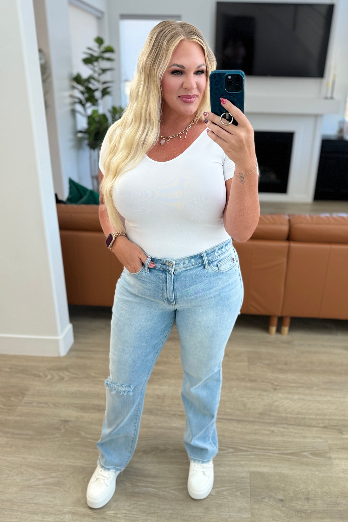 Parker High Rise 90's Straight Jeans - FamFancy Boutique