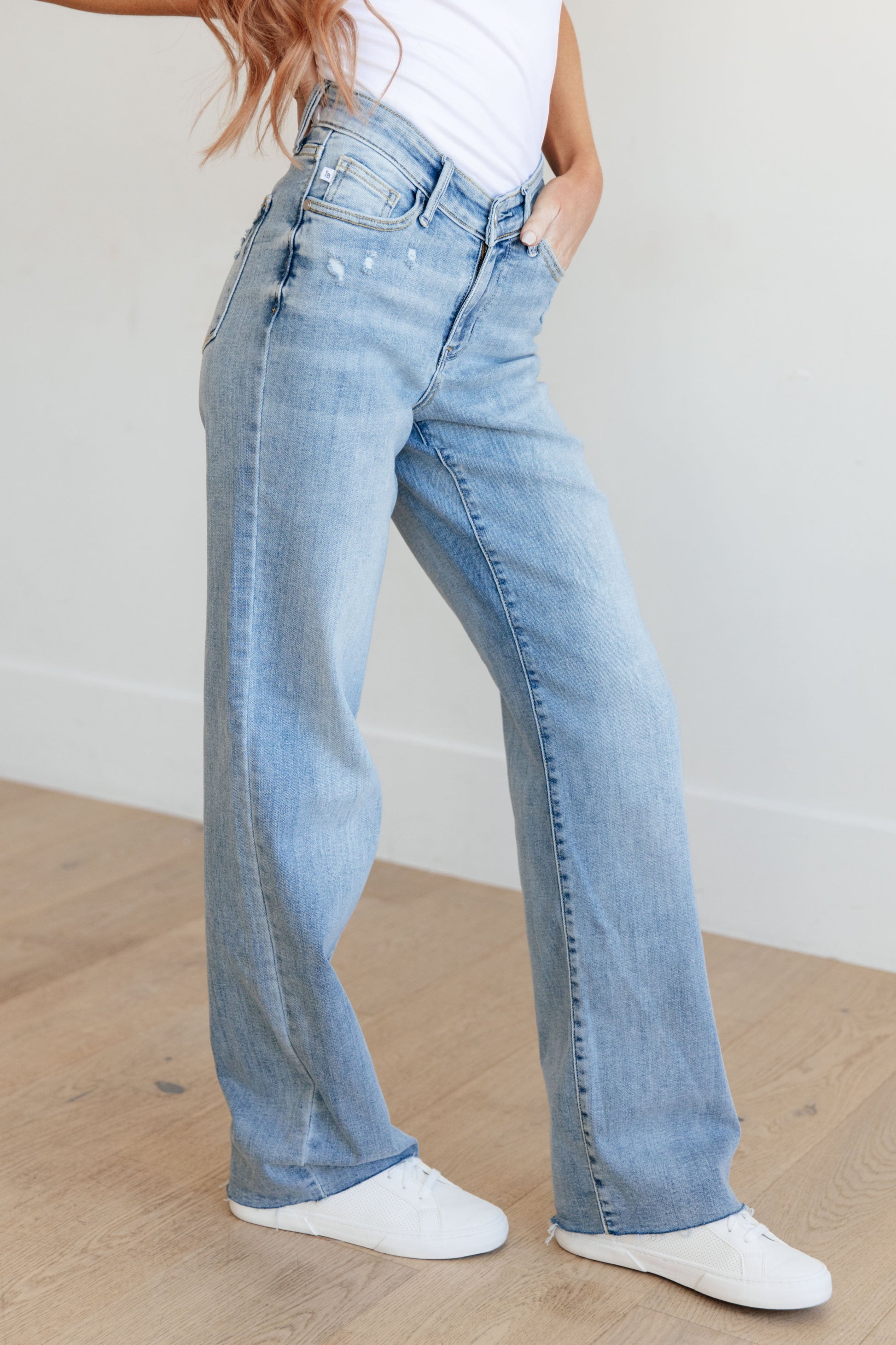 Mildred High Rise V Front Waistband Straight Jeans - FamFancy Boutique