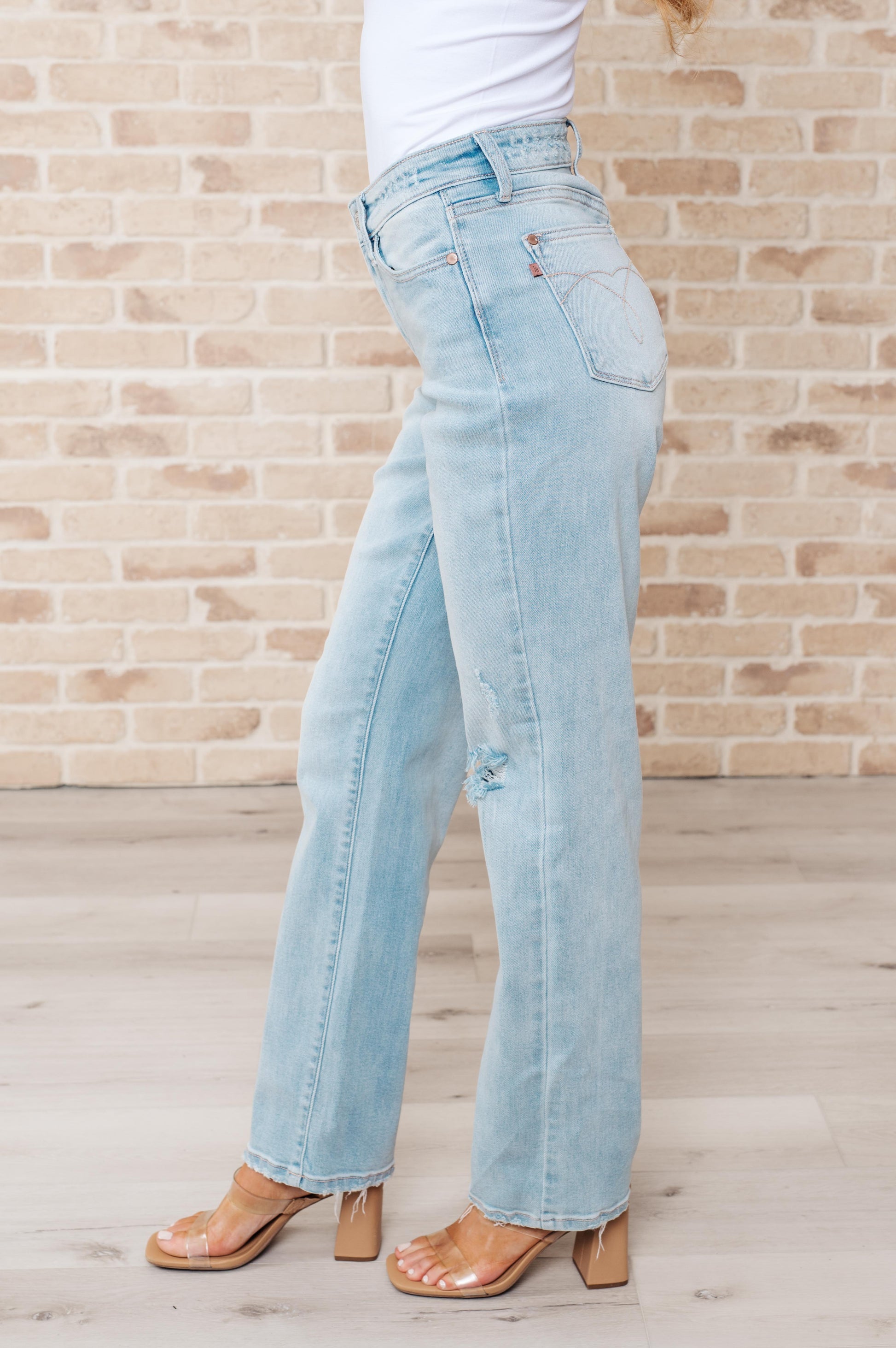 Parker High Rise 90's Straight Jeans - FamFancy Boutique