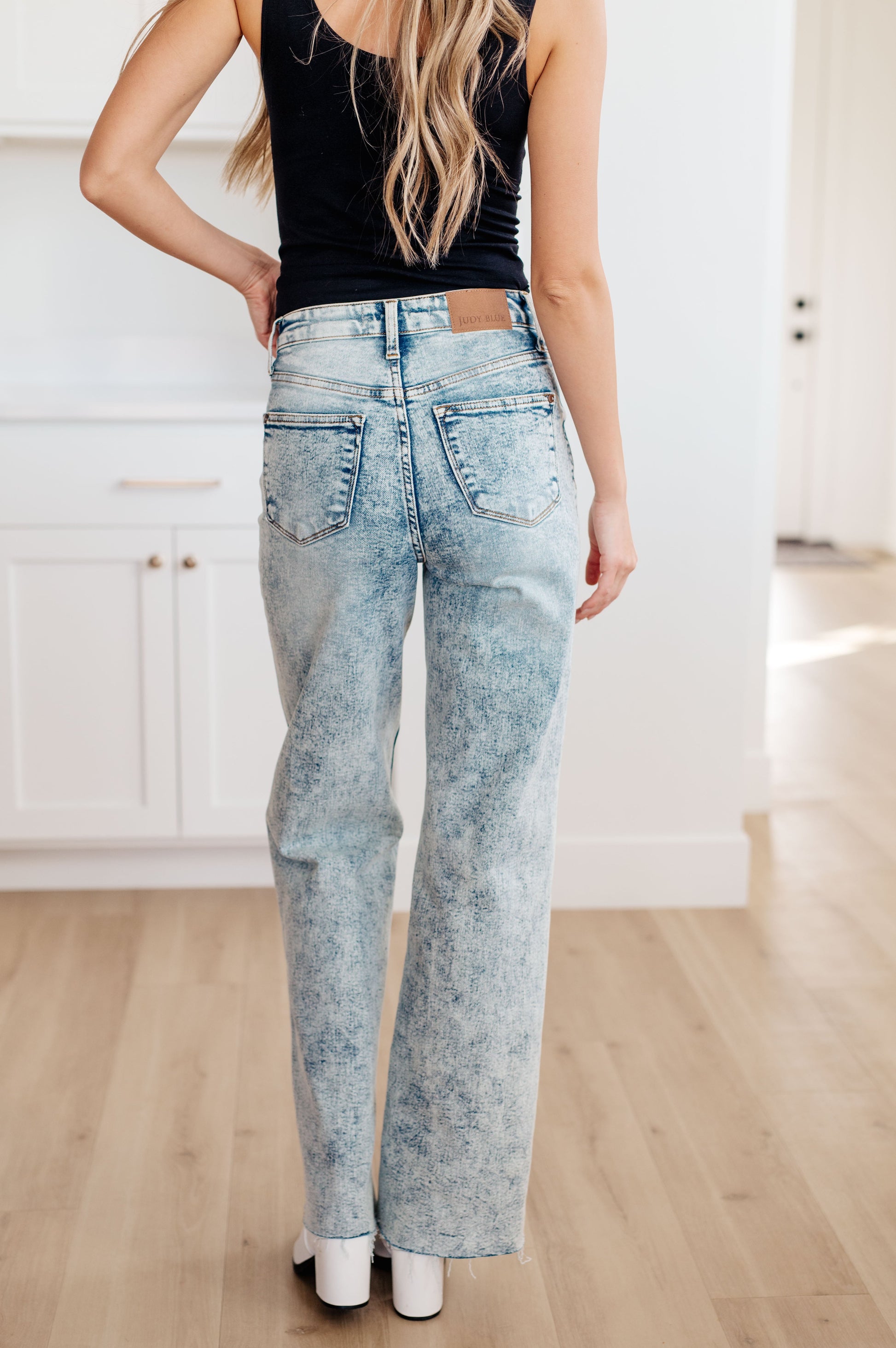 Dory High Waist Mineral Wash Raw Hem Wide Leg Jeans - FamFancy Boutique