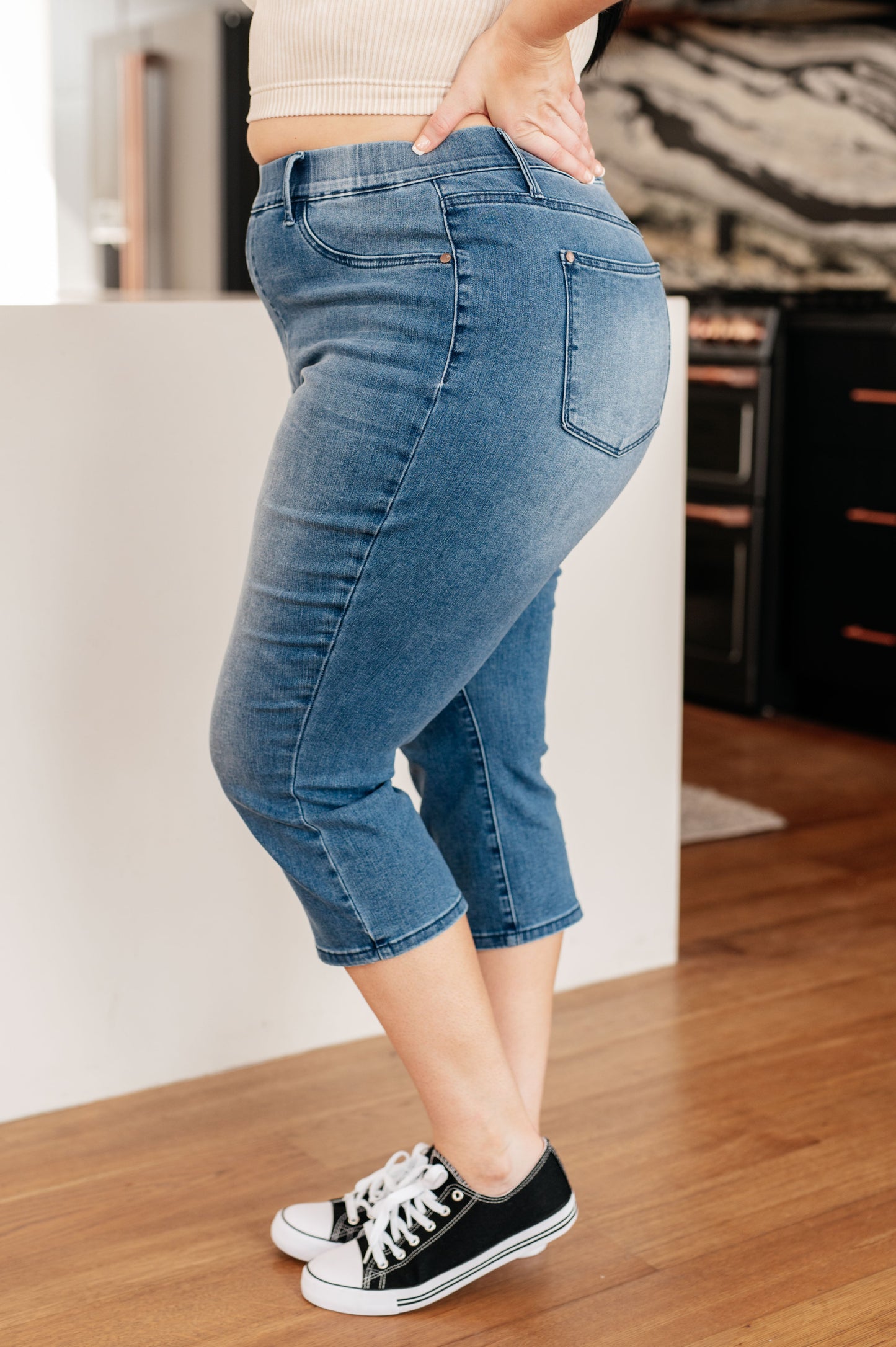 Emily High Rise Cool Denim Pull On Capri Jeans - FamFancy Boutique