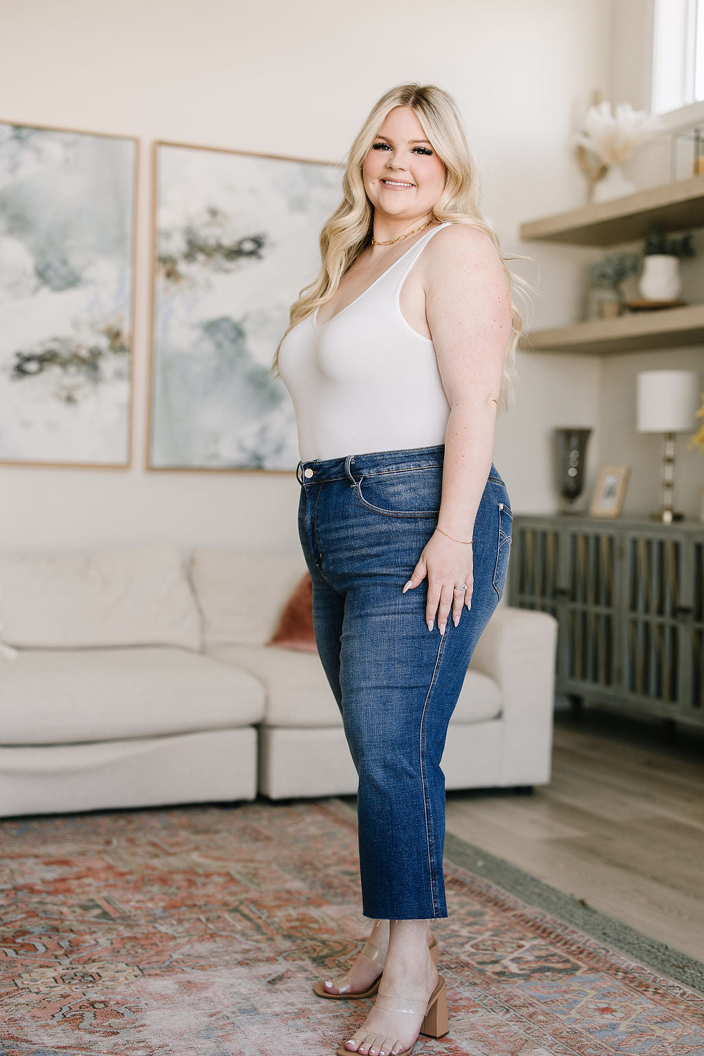 Hayes High Rise Wide Leg Crop Jeans - FamFancy Boutique