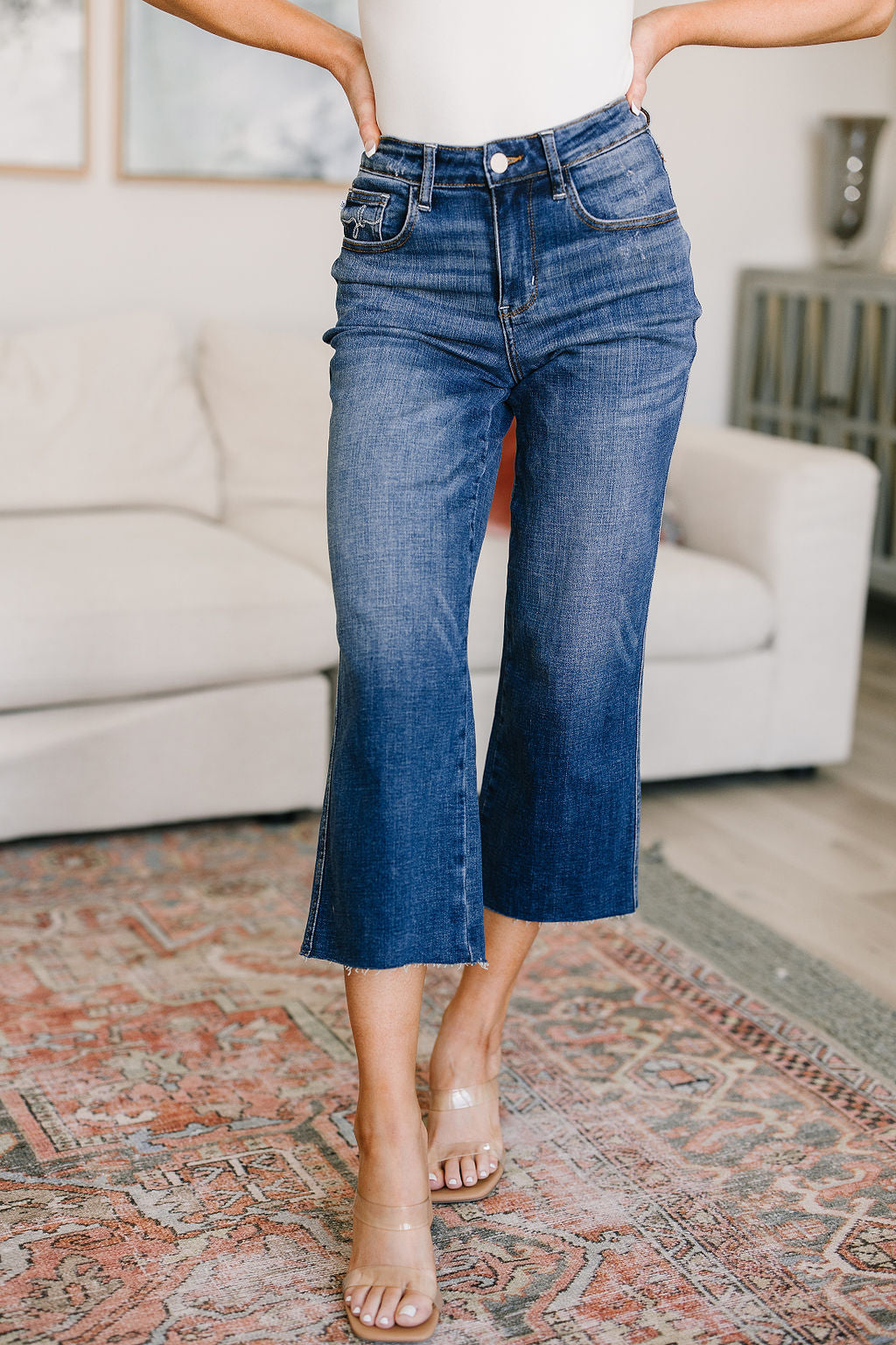 Hayes High Rise Wide Leg Crop Jeans - FamFancy Boutique