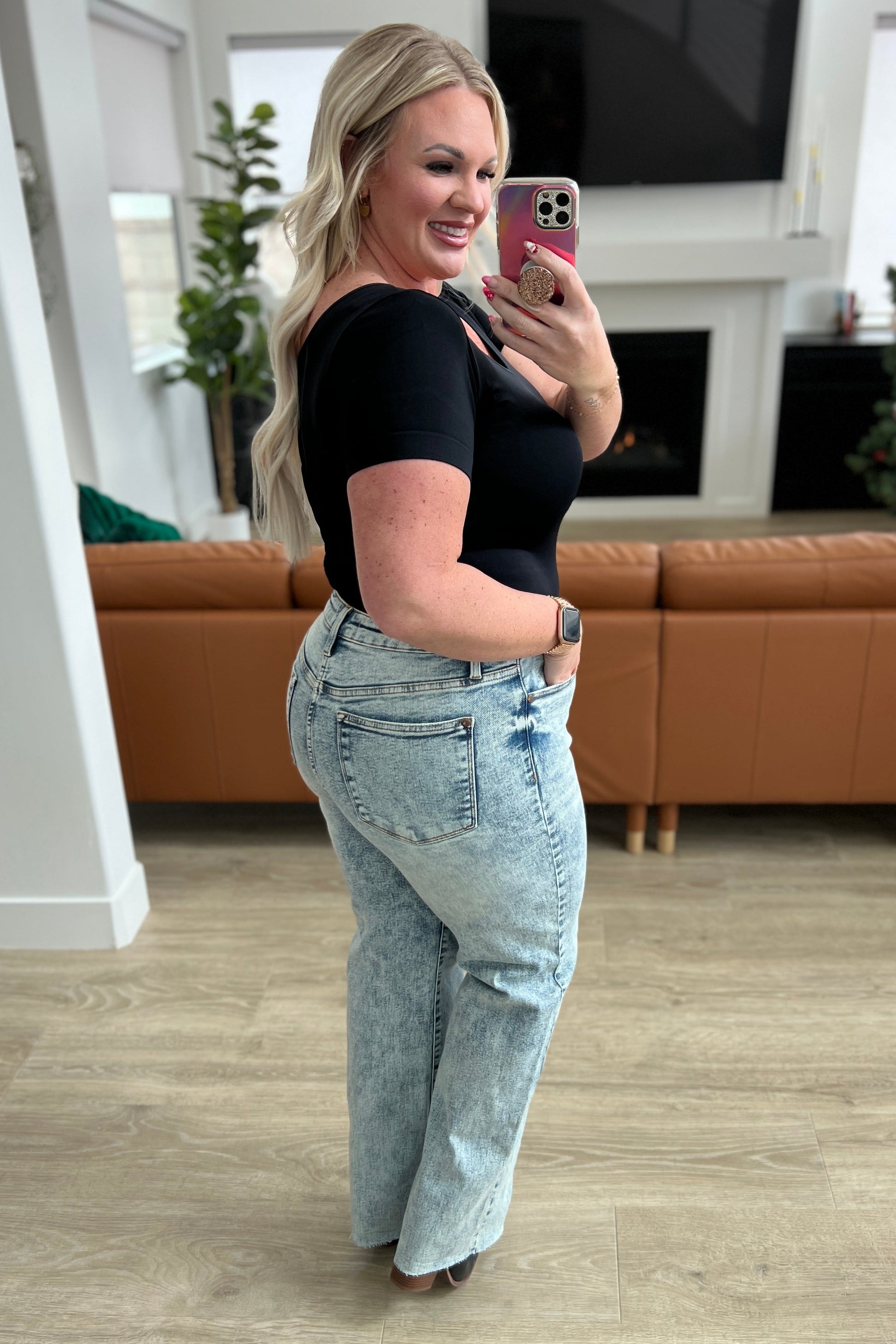 Dory High Waist Mineral Wash Raw Hem Wide Leg Jeans - FamFancy Boutique