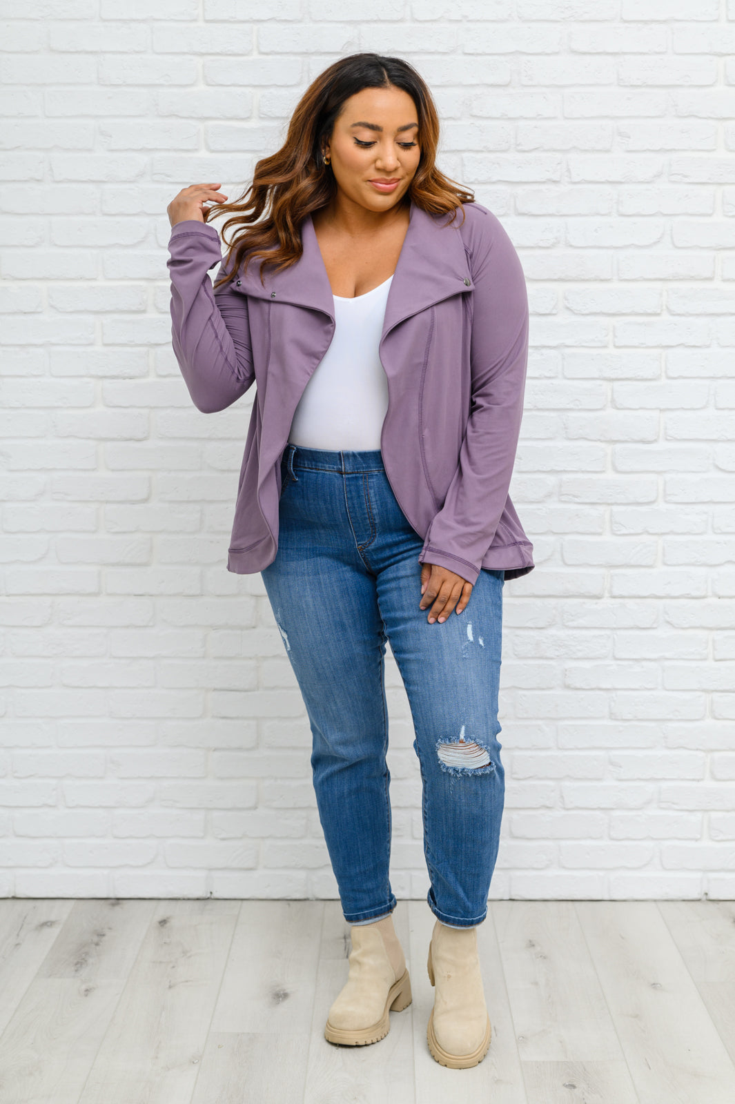 Nikki Mid-Rise Destroyed Boyfriend Jeggings - FamFancy Boutique