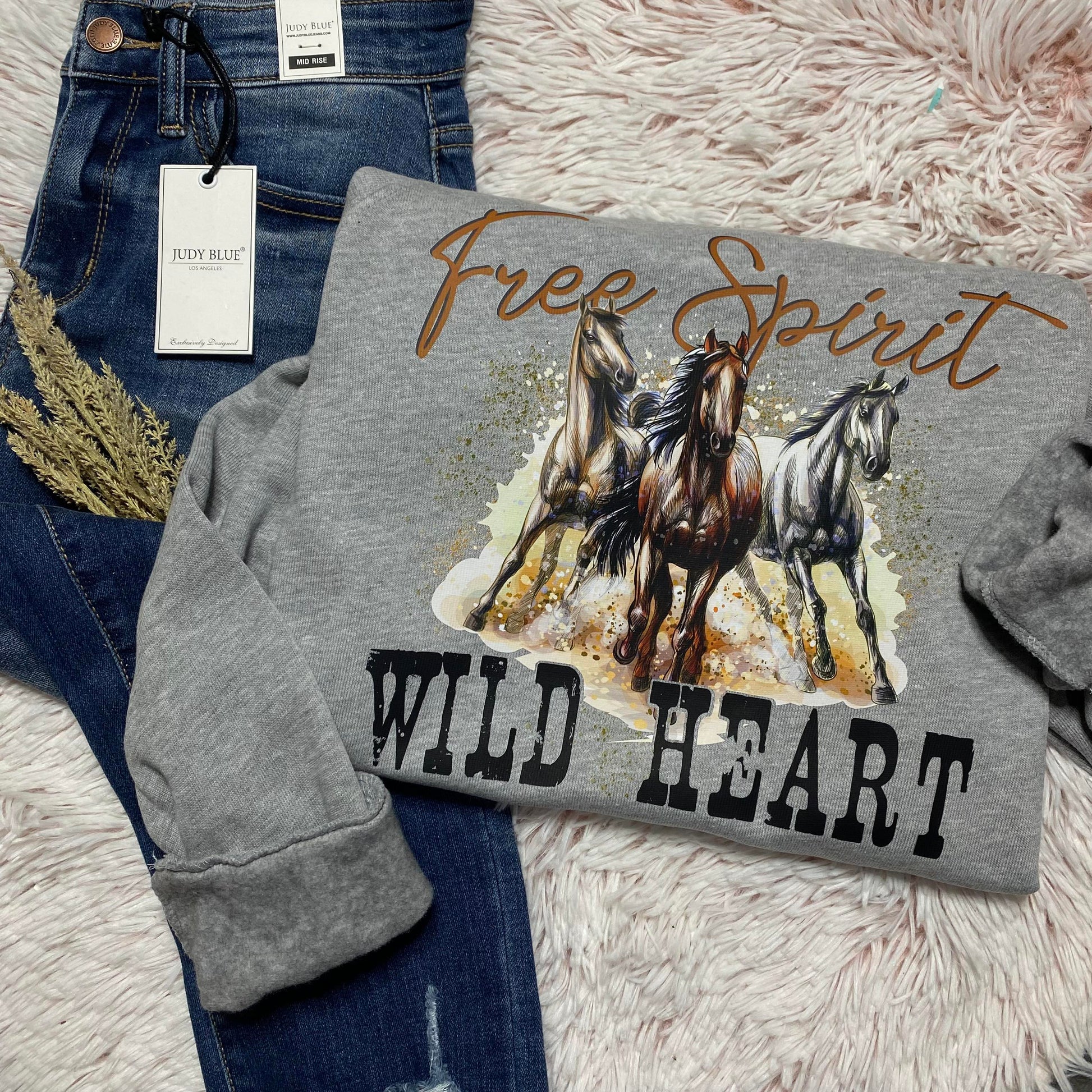 Free spirit wild heart horses - FamFancy Boutique