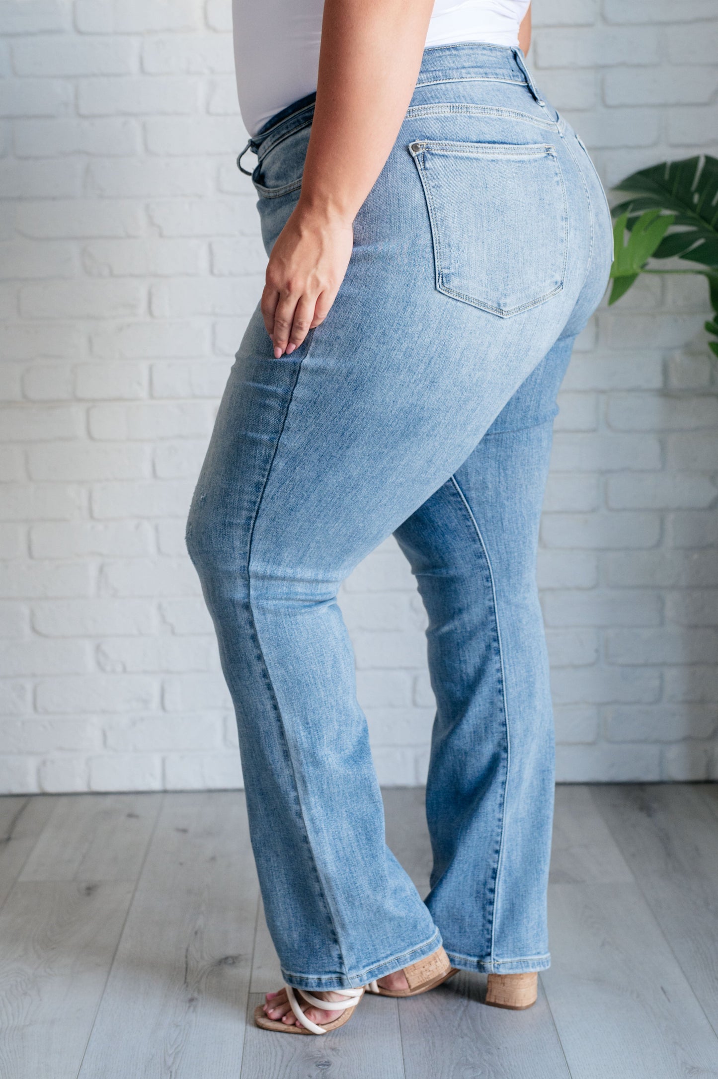 Alana Mid Rise Clean Bootcut Jeans