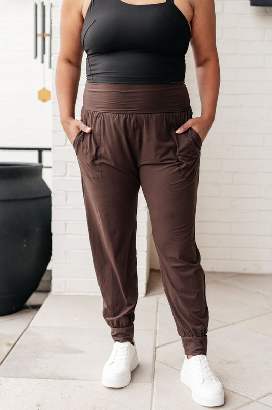 Always Accelerating Joggers in Espresso - FamFancy Boutique