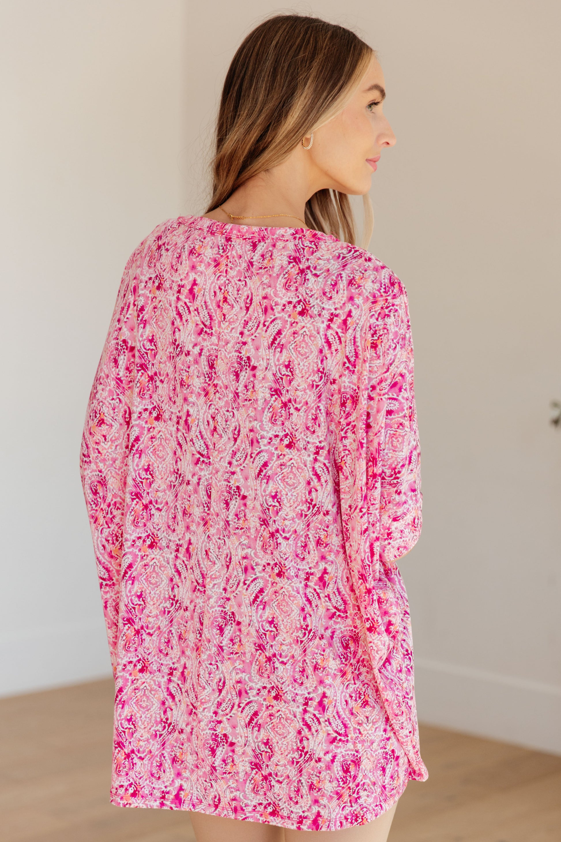 Essential Blouse in Fuchsia and White Paisley - FamFancy Boutique