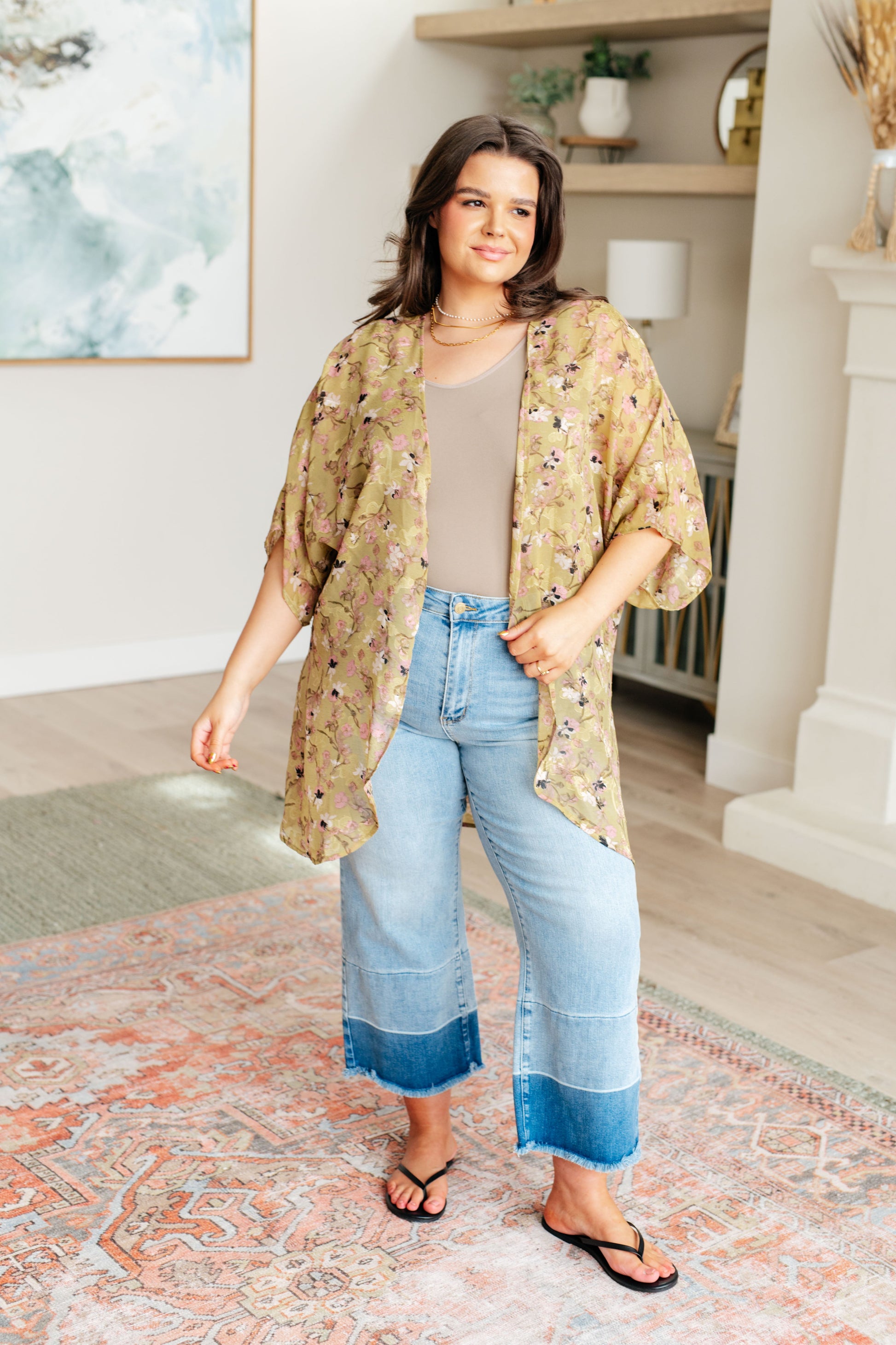 Go Anywhere Floral Kimono - FamFancy Boutique