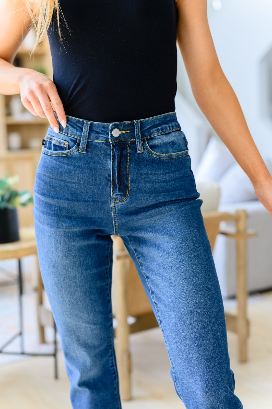 Downtown High Rise Boyfriend Jeans - FamFancy Boutique