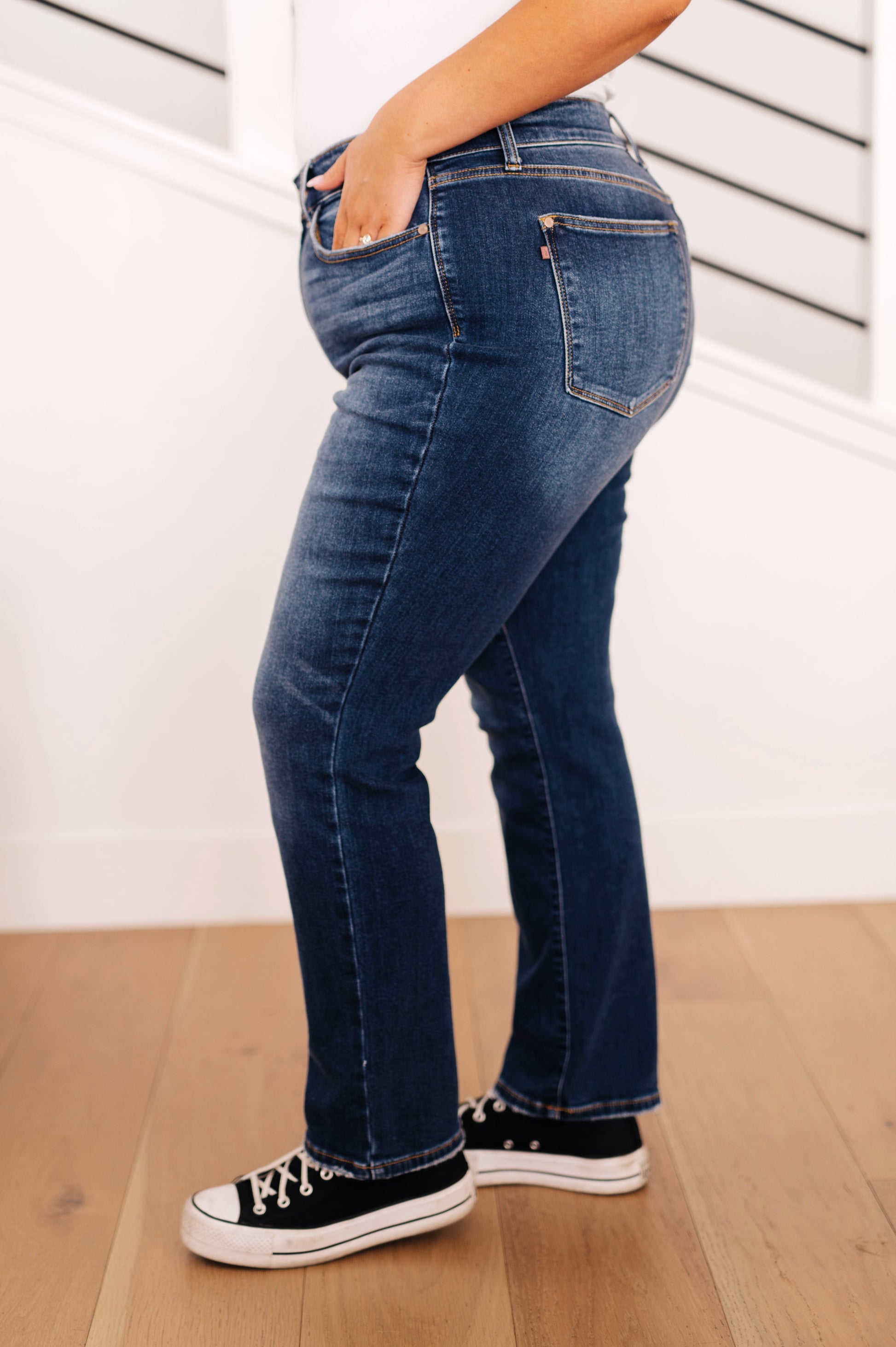 Estelle High Waist Thermal Straight Jeans - FamFancy Boutique