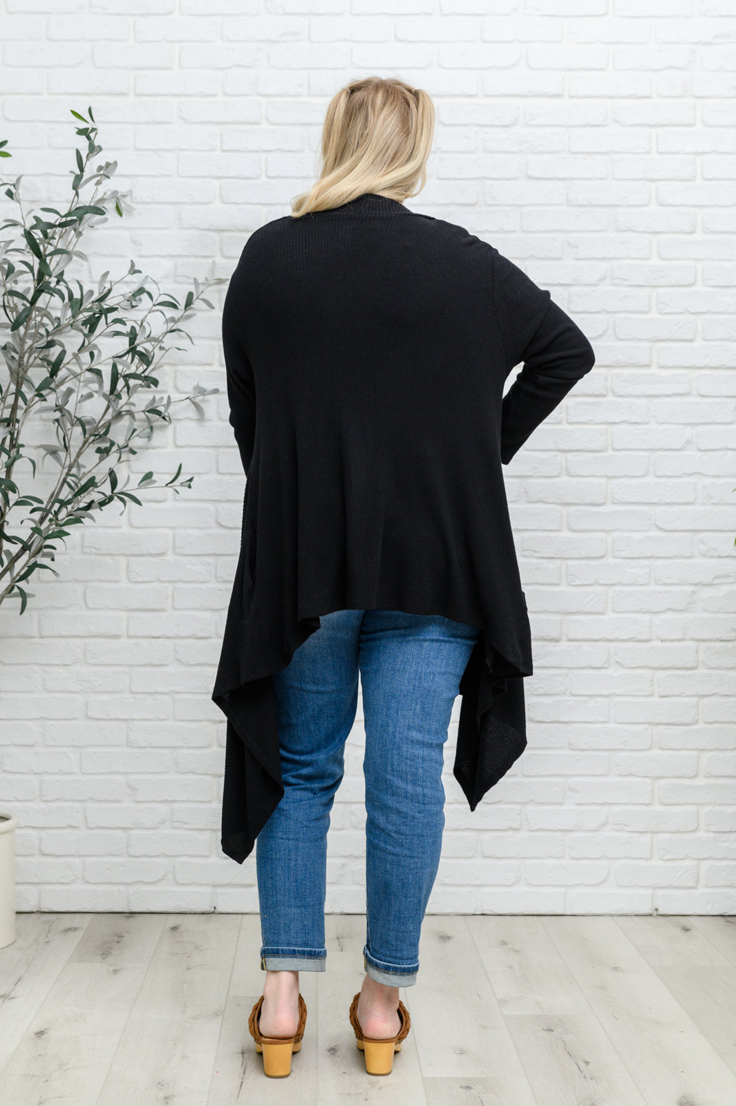 Ever Soft Cascade Cardigan With Pockets In Black - FamFancy Boutique