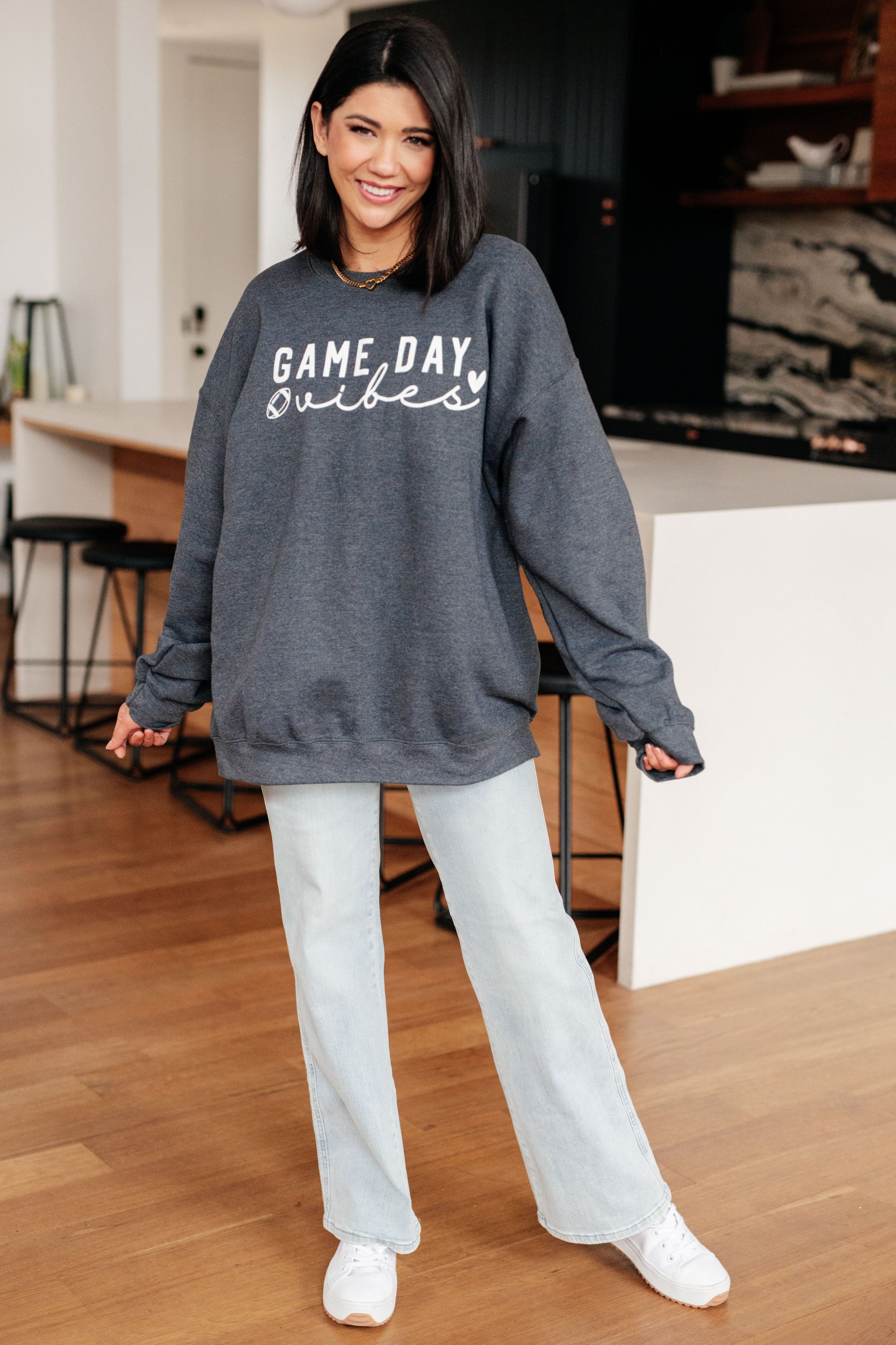 Game Day Vibes Pullover - FamFancy Boutique