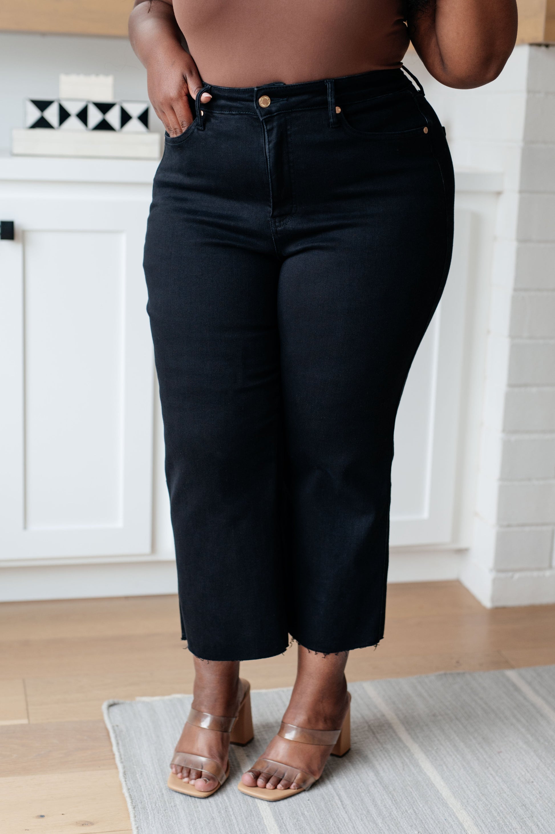 Lizzy High Rise Control Top Wide Leg Crop Jeans in Black - FamFancy Boutique