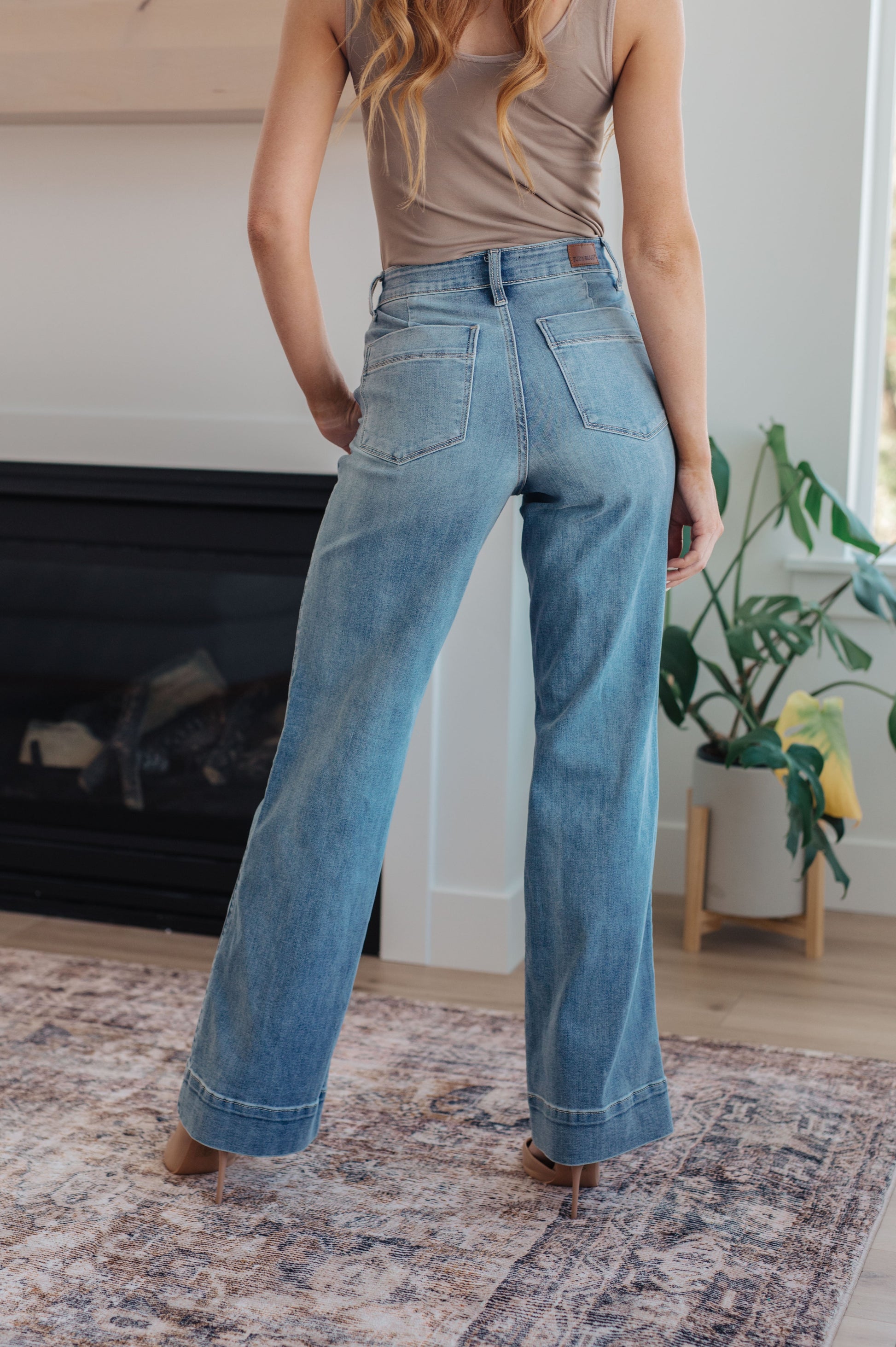 Mindy Mid Rise Wide Leg Jeans - FamFancy Boutique