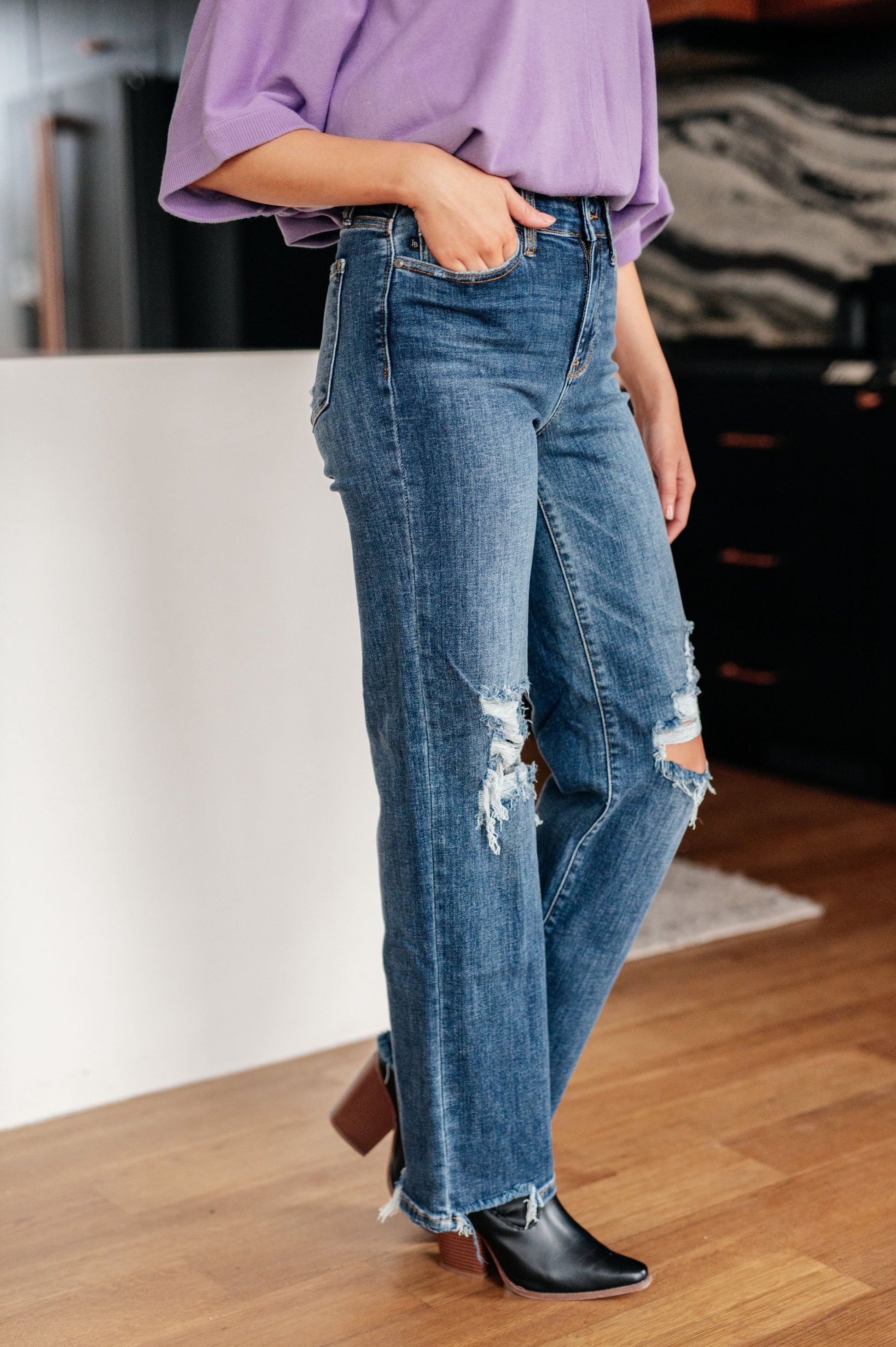 Rose High Rise 90's Straight Jeans in Dark Wash - FamFancy Boutique