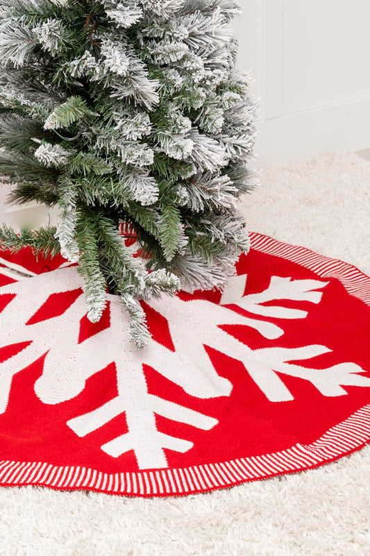 Snowflake Knit Tree Skirt - FamFancy Boutique