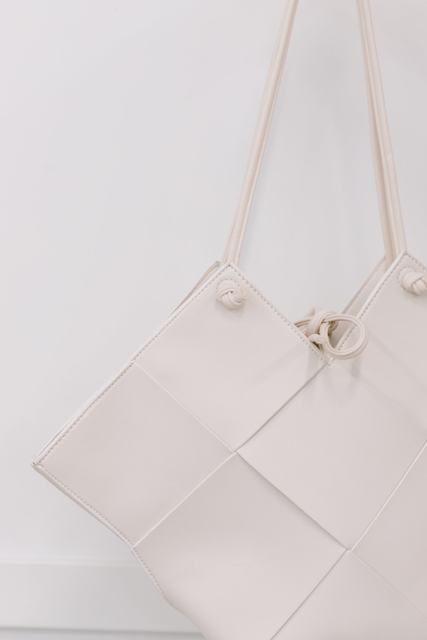 Woven Tote in White - FamFancy Boutique