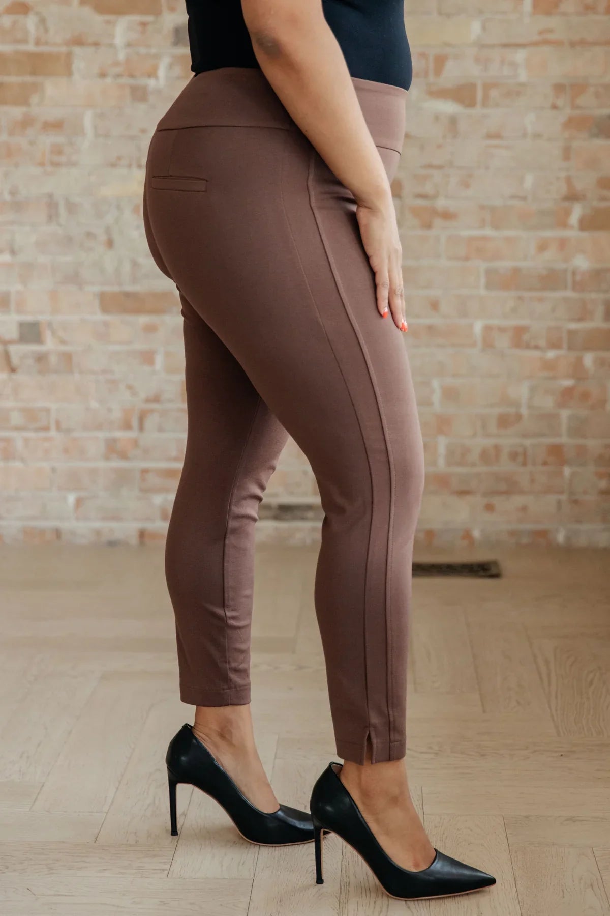 PREORDER: Magic Ankle Crop Skinny Pants in Twelve Colors - FamFancy Boutique
