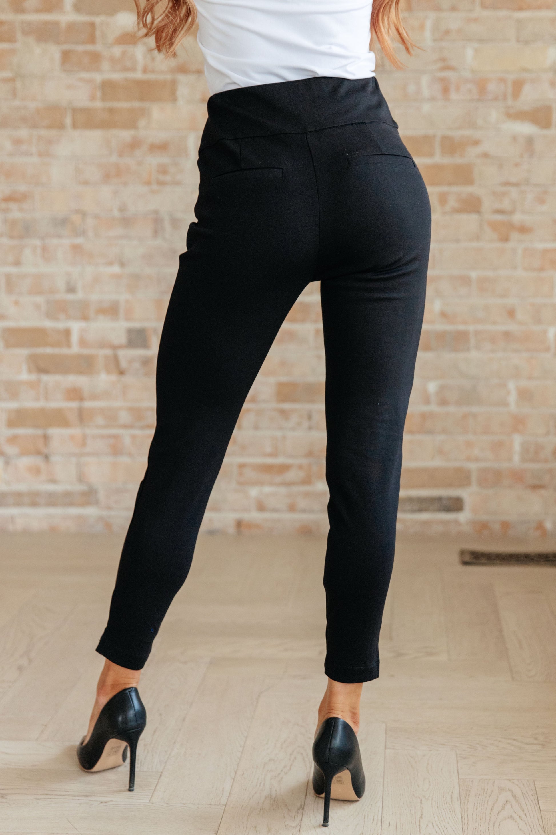 PREORDER: Magic Ankle Crop Skinny Pants in Twelve Colors - FamFancy Boutique